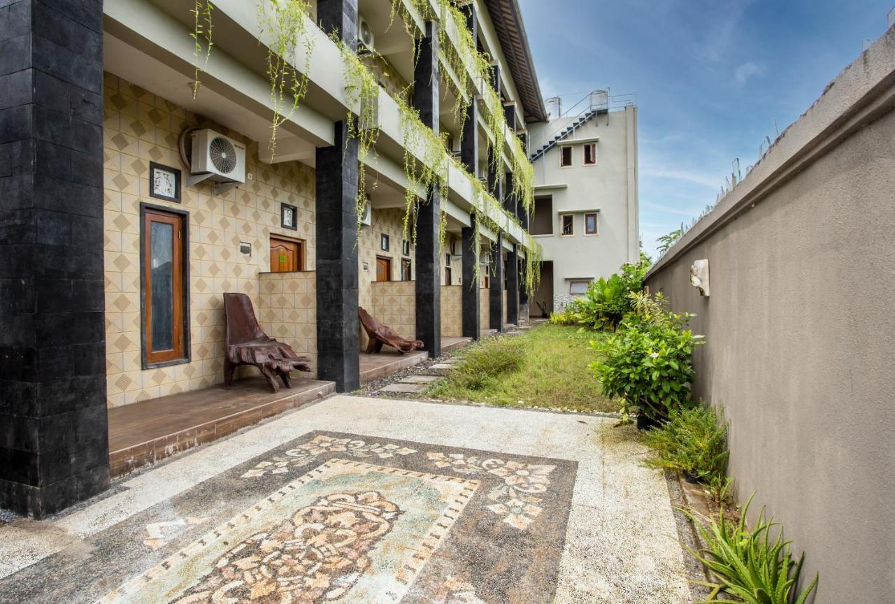 Lavanda Guesthouse/Homestay Jimbaran Zewnętrze zdjęcie