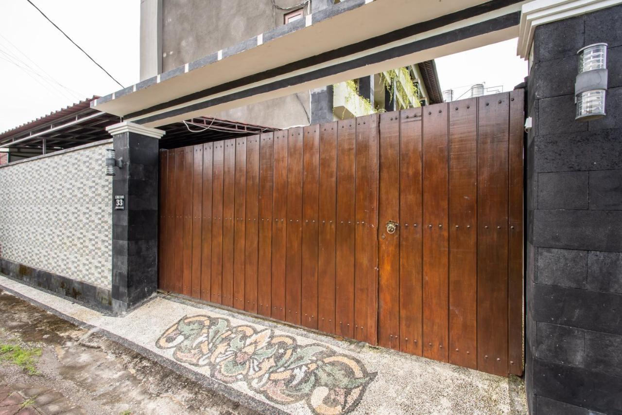 Lavanda Guesthouse/Homestay Jimbaran Zewnętrze zdjęcie